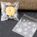 BignzwUra 100 PCS Christmas Bags Snowflake，Resealable Cellophane wirh Self Adhesive Seal,Cookie Bags/Bakery/Candle/Soap（5.5x5.5 inch）